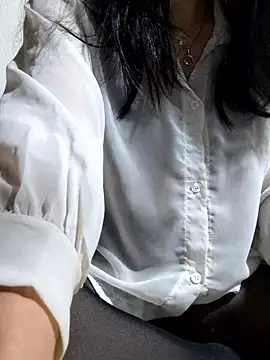 Maria2299 online show from February 2026 07:37:02 AM