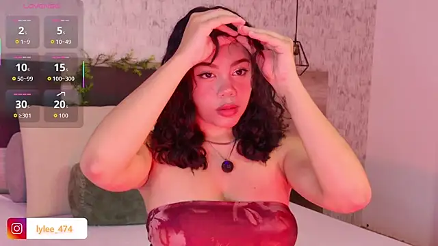 Snapshot of Celine_Lee chatting on February 2026 07:40:01 PM Celine Lee online show from February 2026 07:40:01 PM