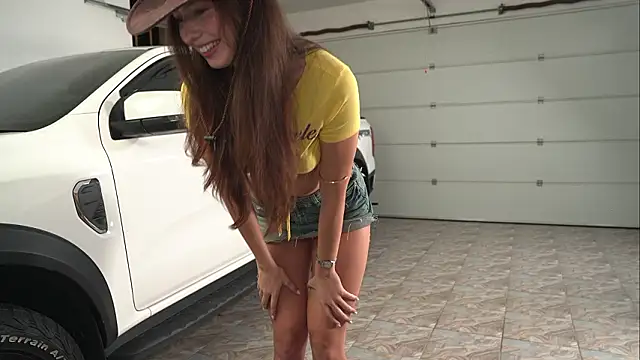 LIttle Rina  online show from March 2026 06:58:02 PM