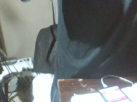 Lunaty00 online show from March 2026 05:46:01 AM