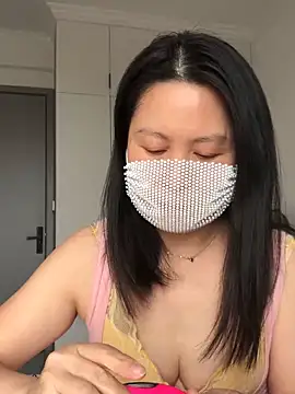 Snapshot of chengcheng12 chatting on February 2026 02:37:02 AM chengcheng12 online show from February 2026 02:37:02 AM