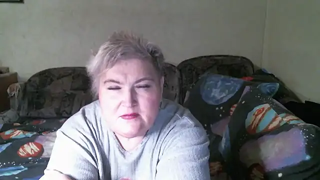 Lana555 online show from April 2026 08:20:02 PM