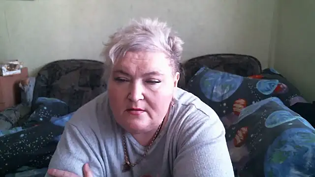 Snapshot of Lana555 chatting on April 2026 06:16:02 AM Lana555 online show from April 2026 06:16:02 AM