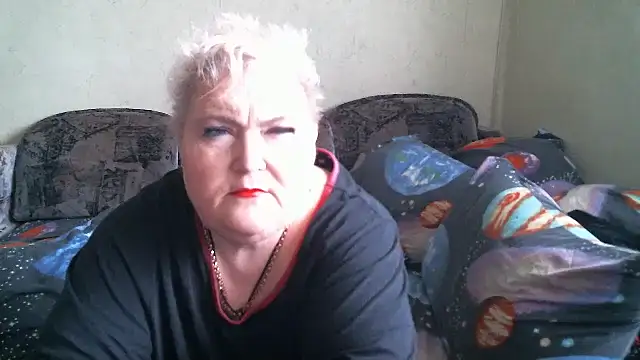 Snapshot of Lana555 chatting on April 2026 07:22:01 AM Lana555 online show from April 2026 07:22:01 AM