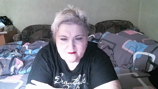 Snapshot of Lana555 chatting on May 2026 11:12:02 PM Lana555 online show from May 2026 11:12:02 PM