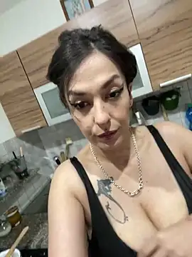 Piggiteablacktea online show from May 2026 05:54:02 PM