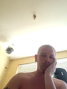 Snapshot of piercingpik chatting on July 2026 10:18:01 AM piercingpik online show from July 2026 10:18:01 AM