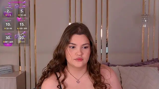 EmilyHyde online show from November 2025 08:54:02 PM