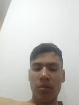 iRusx online show from October 2025 07:45:02 PM