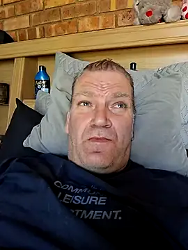 wallacelegend online show from February 2026 11:15:01 AM