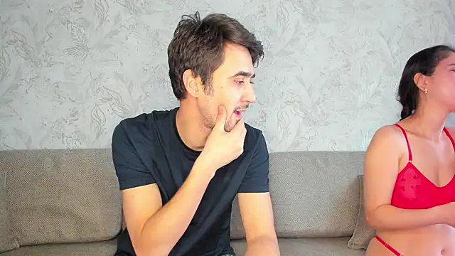 sophywhisper online show from November 2025 06:58:01 AM