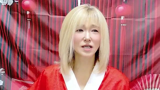 Snapshot of kimagure-fu- chatting on June 2026 01:42:01 PM kimagure-fu- online show from June 2026 01:42:01 PM