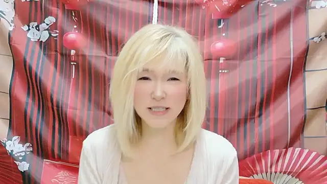 Snapshot of kimagure-fu- chatting on June 2026 01:31:01 PM kimagure-fu- online show from June 2026 01:31:01 PM