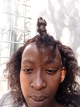 RFeltomWhitJ online show from September 2025 06:48:02 AM