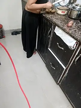 Pihu Chopra online show from October 2025 03:11:01 PM