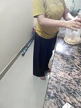 Pihu Chopra online show from October 2025 03:51:02 AM