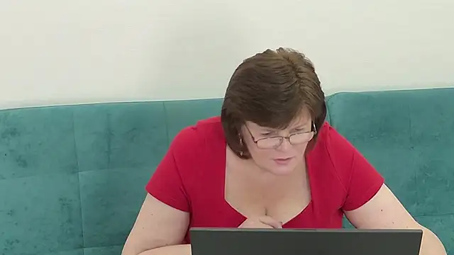 Sandra Sunrise online show from November 2025 08:18:01 AM