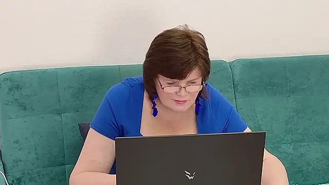 Sandra Sunrise online show from December 2025 09:47:02 AM