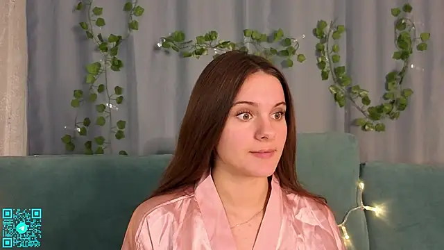 chloemilka online show from October 2025 06:38:02 PM