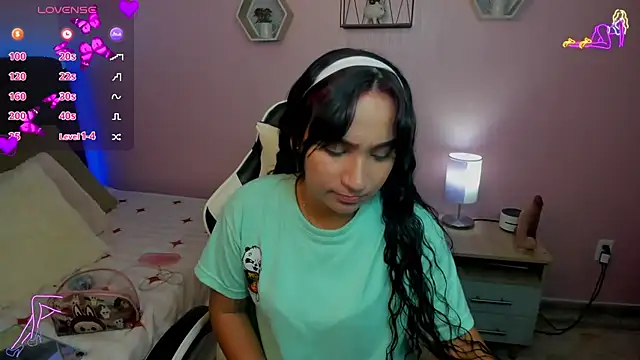 salome rojas  online show from July 2026 02:35:01 PM