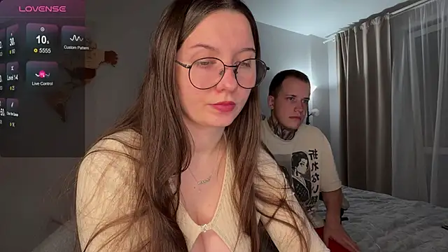 wwow meow online show from October 2025 03:21:01 PM