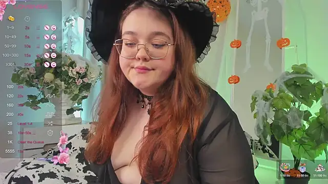 Neko Moor online show from October 2025 08:42:01 PM