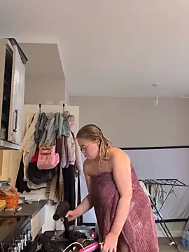 KaylaTrudi online show from October 2025 08:48:02 AM