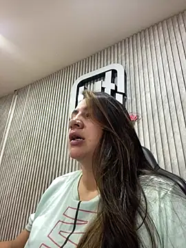 megvibes online show from October 2025 05:36:02 PM