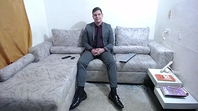 Victor Maitland online show from September 2025 03:28:01 AM