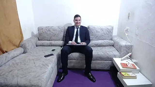 Victor Maitland online show from May 2026 08:49:02 PM
