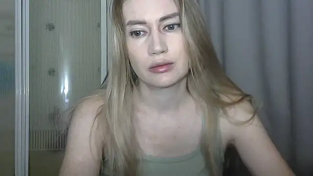 JessFoxxx online show from September 2025 02:33:01 AM