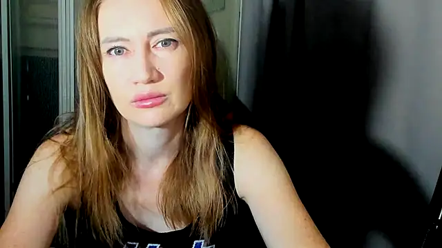 Snapshot of JessFoxxx chatting on July 2026 01:45:02 AM JessFoxxx online show from July 2026 01:45:02 AM
