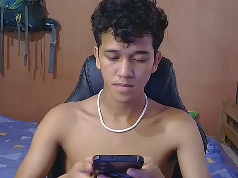 kenbigcockxx online show from December 2025 02:31:02 AM