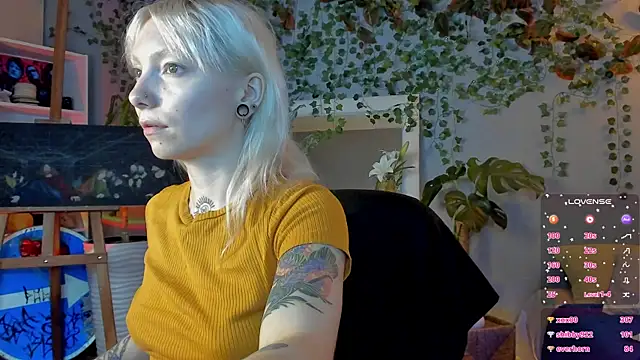 Snapshot of tattoo_art_baby chatting on June 2026 05:12:01 AM tattoo art baby online show from June 2026 05:12:01 AM