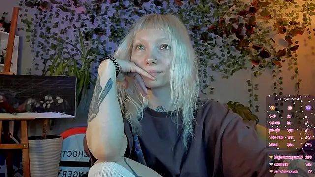 Snapshot of tattoo_art_baby chatting on July 2026 06:49:02 AM tattoo art baby online show from July 2026 06:49:02 AM