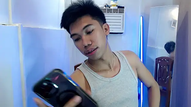 Ur pinoyhotbrix online show from September 2025 06:43:02 PM