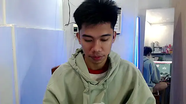 Ur pinoyhotbrix online show from September 2025 10:13:02 PM