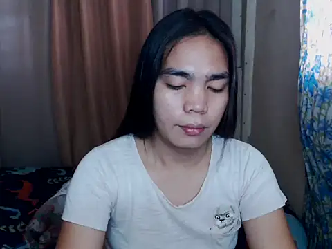 Snapshot of Simple_Martina chatting on January 2026 02:04:01 AM Simple Martina online show from January 2026 02:04:01 AM