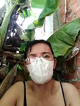 Snapshot of Tina_2pp chatting on October 2025 06:44:01 AM Tina 2pp online show from October 2025 06:44:01 AM