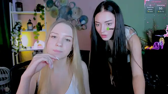 miki-niki online show from September 2025 03:01:01 PM