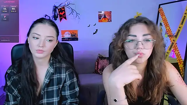 miki-niki online show from October 2025 01:15:02 PM