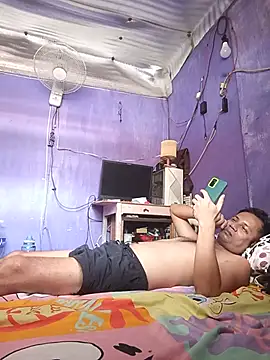 hotcumboi69 online show from July 2026 03:33:01 AM