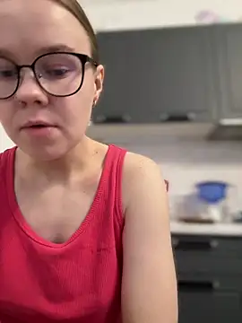 Snapshot of _CherryBloom_ chatting on November 2025 08:55:01 AM CherryBloom online show from November 2025 08:55:01 AM