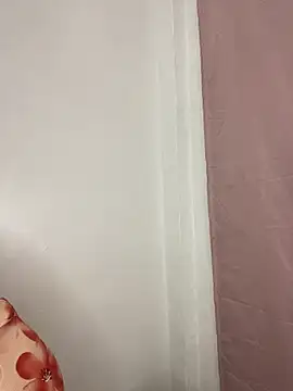 Snapshot of kate_69x chatting on November 2025 04:00:01 AM kate 69x online show from November 2025 04:00:01 AM