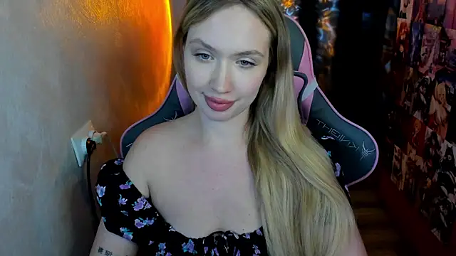 NicoleRiccii online show from November 2025 07:36:02 PM