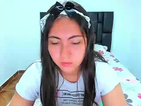 Thompson Ema online show from September 2025 05:46:02 PM