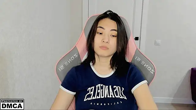 Snapshot of MeilideQian1 chatting on October 2025 03:13:01 PM MeilideQian1 online show from October 2025 03:13:01 PM