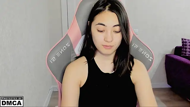 Snapshot of MeilideQian1 chatting on November 2025 06:13:01 PM MeilideQian1 online show from November 2025 06:13:01 PM