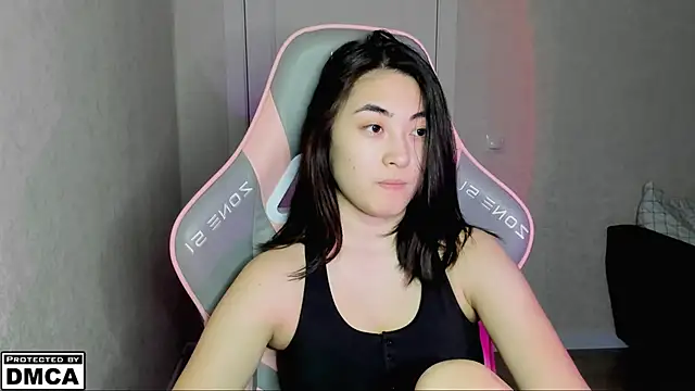 Snapshot of MeilideQian1 chatting on November 2025 02:39:01 PM MeilideQian1 online show from November 2025 02:39:01 PM