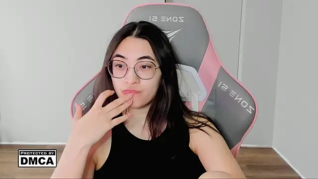 Snapshot of MeilideQian1 chatting on February 2026 06:18:02 AM MeilideQian1 online show from February 2026 06:18:02 AM